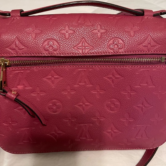 Lv Métis pouchette like new condition - Picture 5 of 6